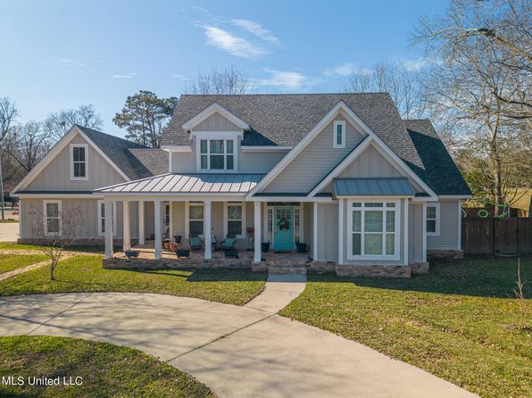 Diamondhead MS Real Estate - Diamondhead MS Homes For Sale | Zillow