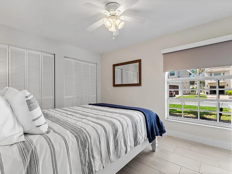5968 Carol Ct — Photo 14