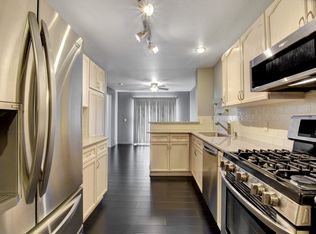 7950 Rosellen Ave, Las Vegas, NV 89147