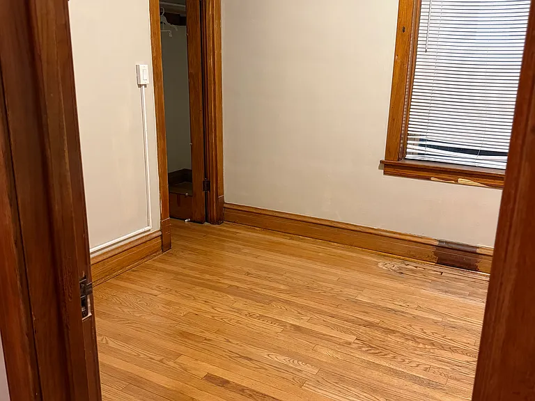 2304 N Laramie Ave #1 — Photo 5
