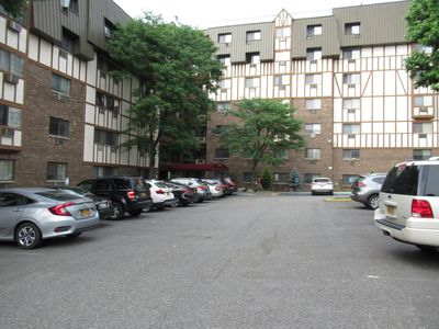 2 Elmwood Park Dr APT 308, Staten Island, NY, 10314