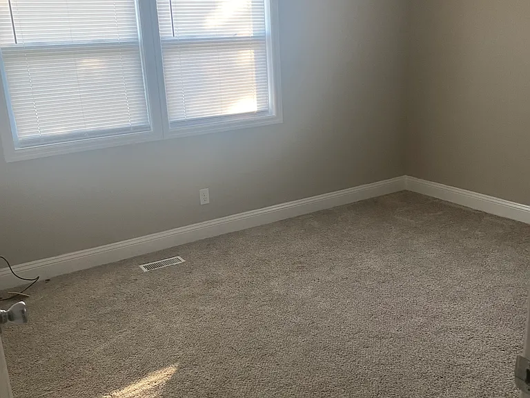1131 Charlotte Ave — Photo 14