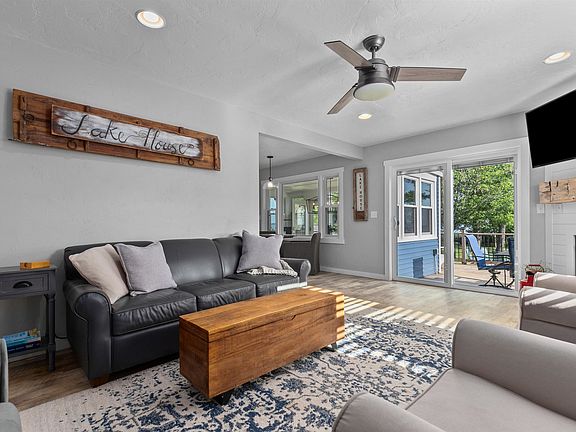 3rd image of 8052 Kolodzik Rd