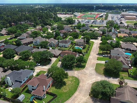 2nd image of 13518 Country Ln