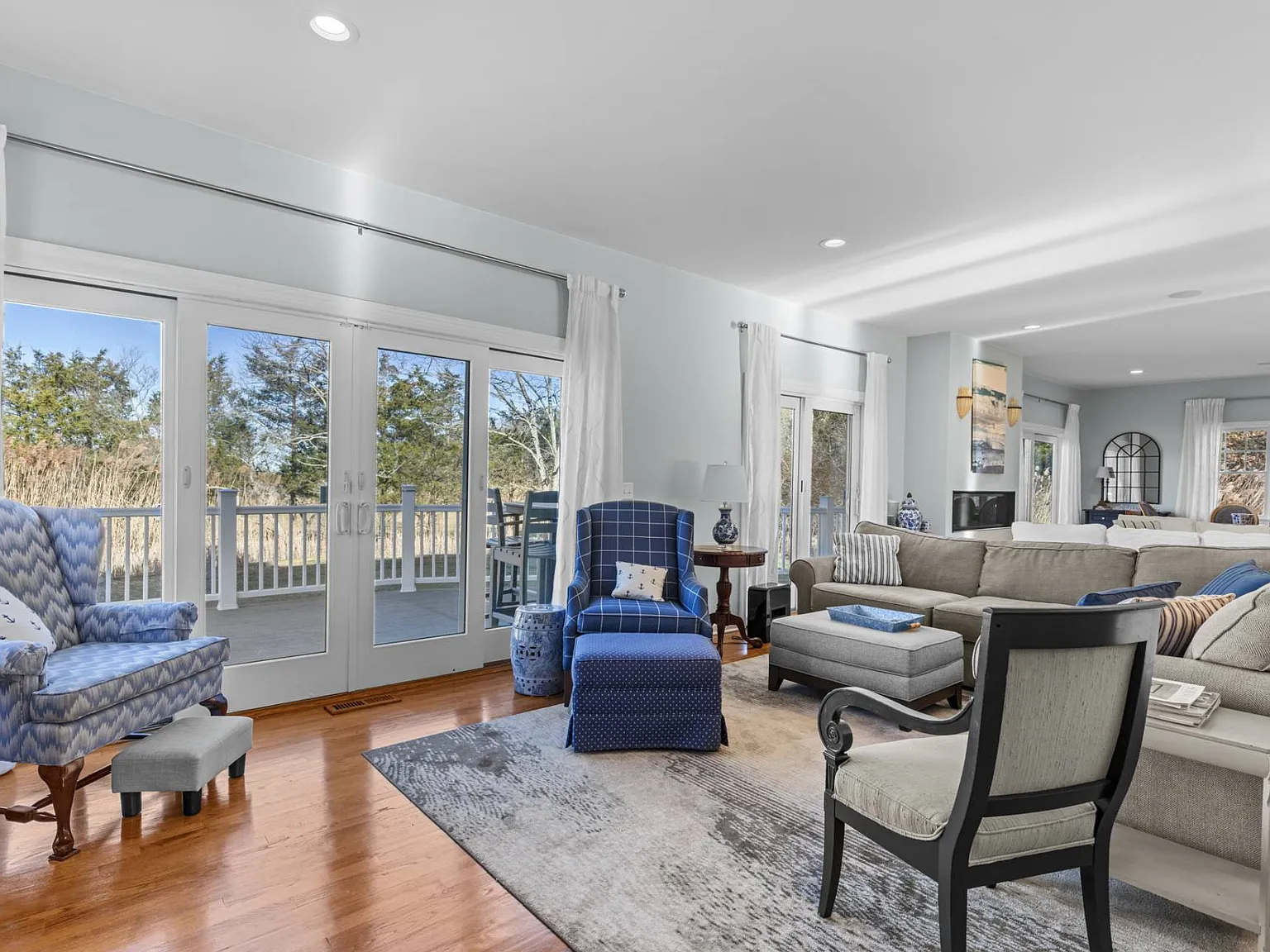 Waterfront Retreat with Dock & Pool on Noyac Harbor — Photo 4