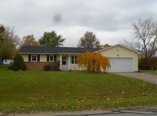 2020 August Dr, Fort Wayne, IN 46818