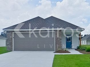 13784 Pinyon Dr, Denham Springs, LA 70726