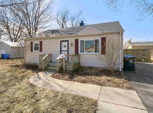 131 Hilltop Dr, Columbia City, IN 46725