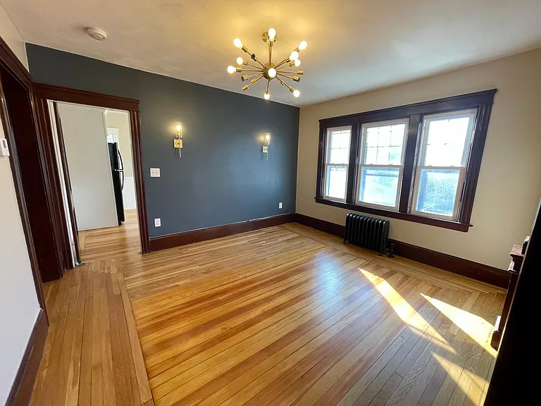 9 Paine Ave #2 — Photo 2