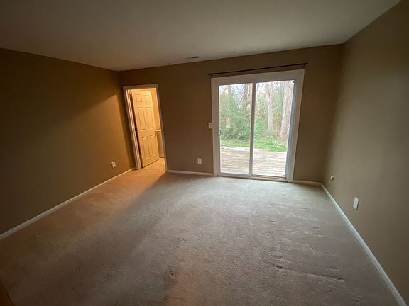 4th image of 1906 Dudley Ct