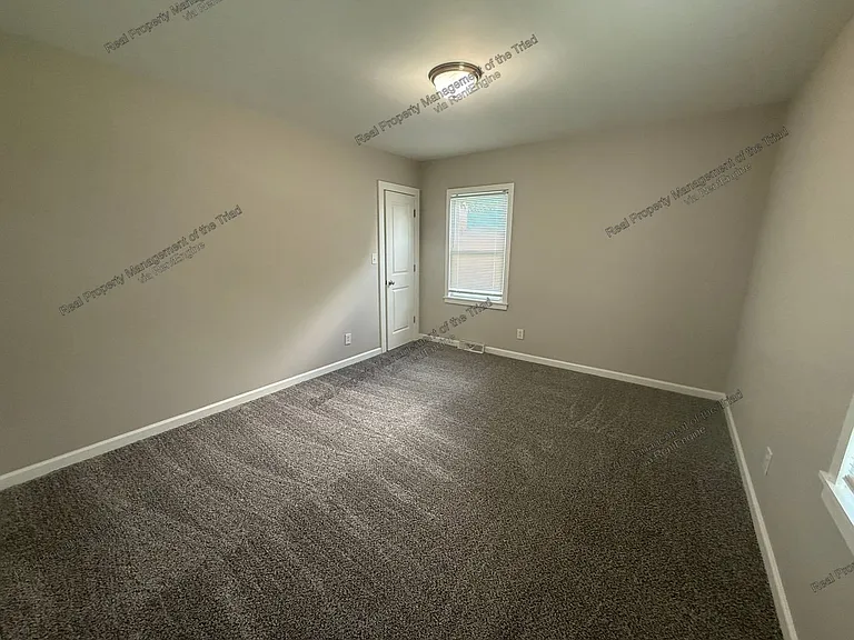 507 Lowdermilk St — Photo 15