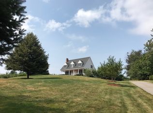 186 Chace Hill Rd, Sterling, MA 01564