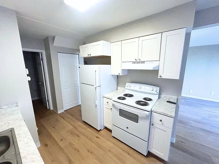 Butler Townhomes — Photo 4