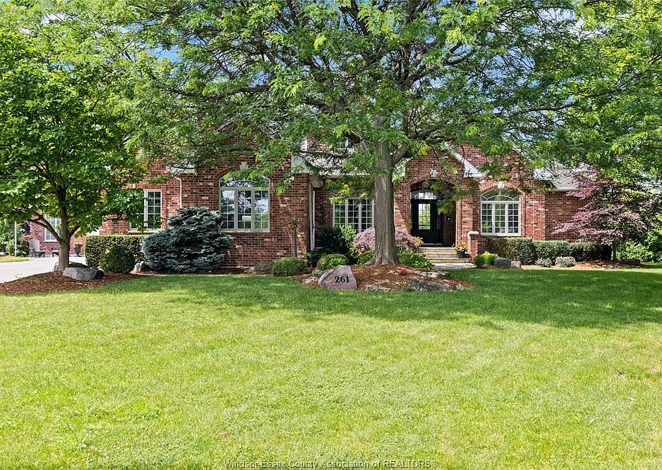1st image of 261 Ruggaber Dr