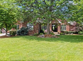 261 Ruggaber Dr, Lakeshore, ON N8N 4N8