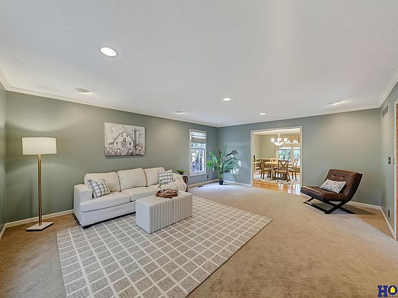 5th image of 2731 Katy Cir
