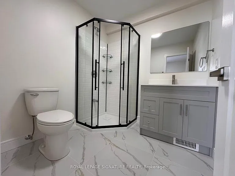 53 Bishop Ave #5 — Photo 5