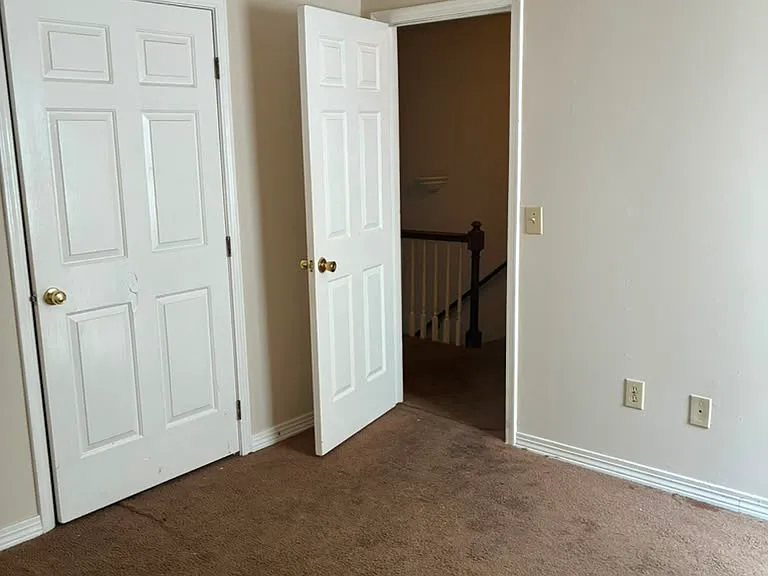 2402 Jamestown Way — Photo 7