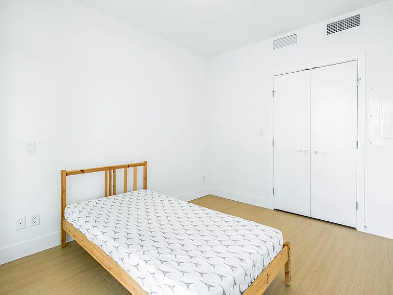 7358 Edmonds St #1807 — Photo 3