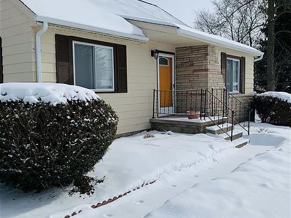 2nd image of 2624 S Outer Dr