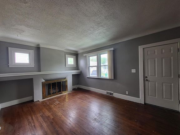 4th image of 21769 Donald Ave