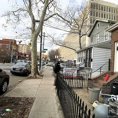 Rented by Highline Residential | media 24