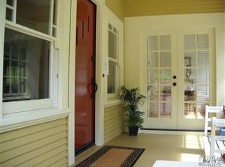22 Onyx St, Larkspur, CA 94939