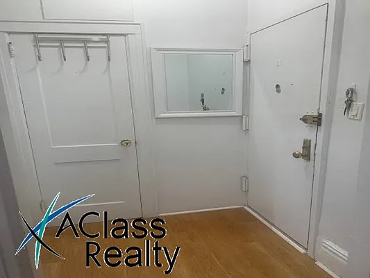 Rented by A Class Realty Corp | media 4