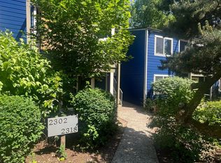 2406 SW Dolph Ct #2302, Portland, OR