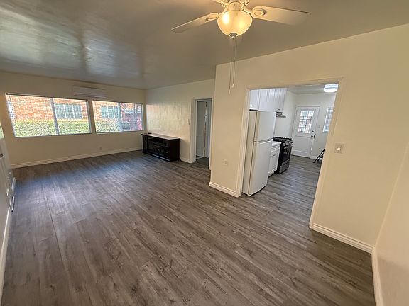 2nd image of 3821 Atlantic Ave #A