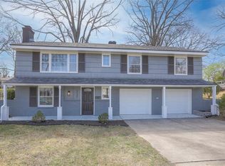 3121 NE 49th St, Kansas City, MO 64119