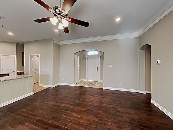 4th image of 482 Spyglass Dr