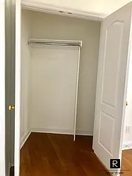 Rented by R New York