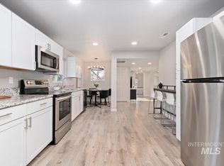 1916 E Oak St, Caldwell, ID 83605