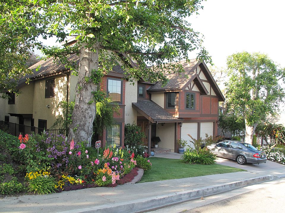 1st image of 10179 Baywood Ct #218
