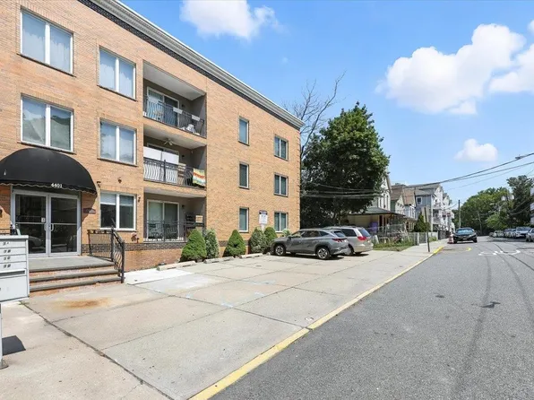 4401 Smith Avenue image 2 of 24