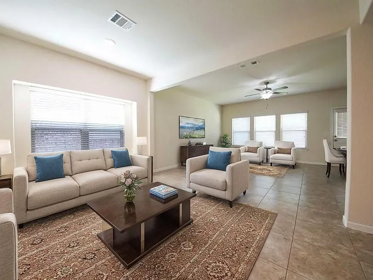14002 Madrigal Ln — Photo 2