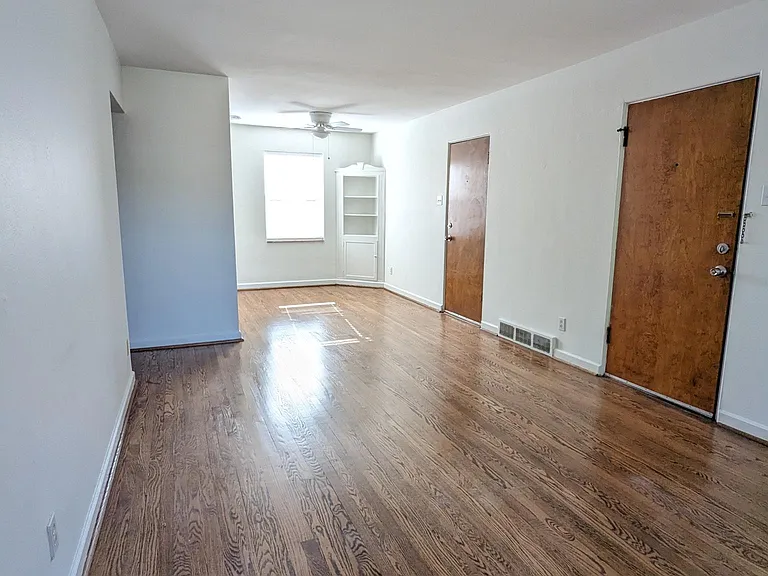 6200 Nagel Ave — Photo 2