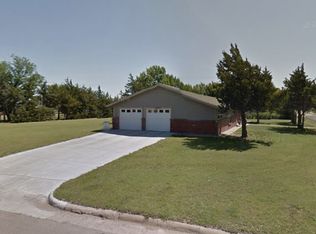 724 W Lincoln Ave, Greensburg, KS 67054