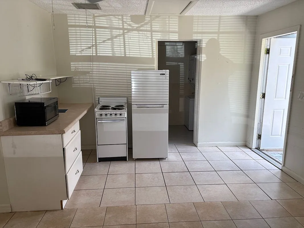 1 bed, 1.0 bath, 615 sqft, $1,245 — Photo 4