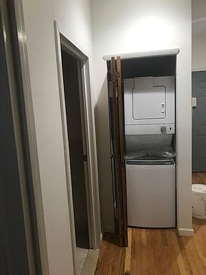 5th image of 3625 Oxford Ave APT 1B