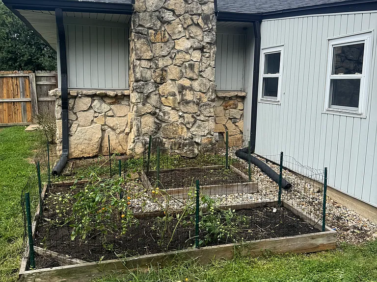 941 Stonegate Rd — Photo 14
