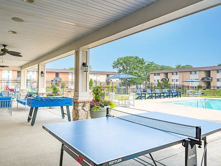 Seneca Bay Apartment Homes — Photo 11