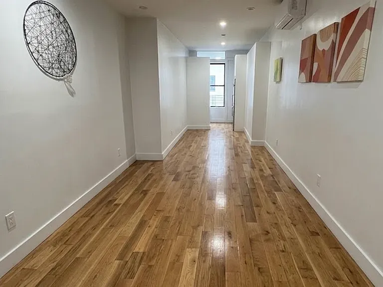 482 Onderdonk Ave #1RR — Photo 2