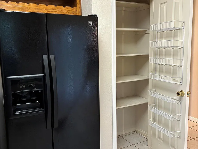 4500 Abelia Dr — Photo 14
