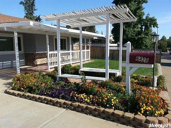 3rd image of 6428 Feliciter Way