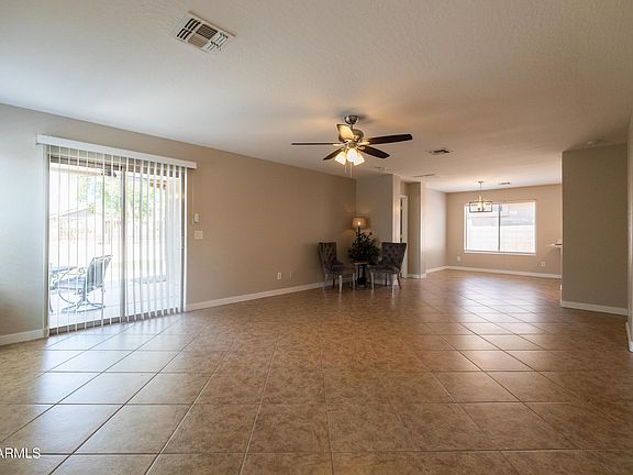 3rd image of 3226 W ALTA VISTA Road