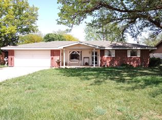 1406 Canyon St, Plainview, TX 79072