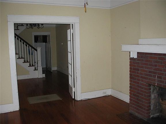 2nd image of 4228 Orleans Ave