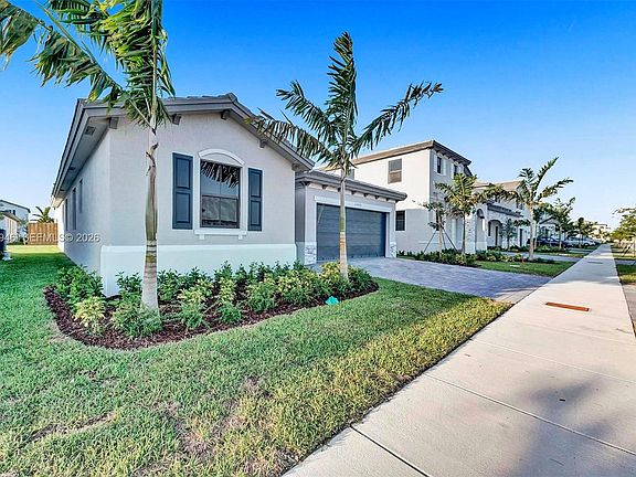 2nd image of 13405 SW 285th St